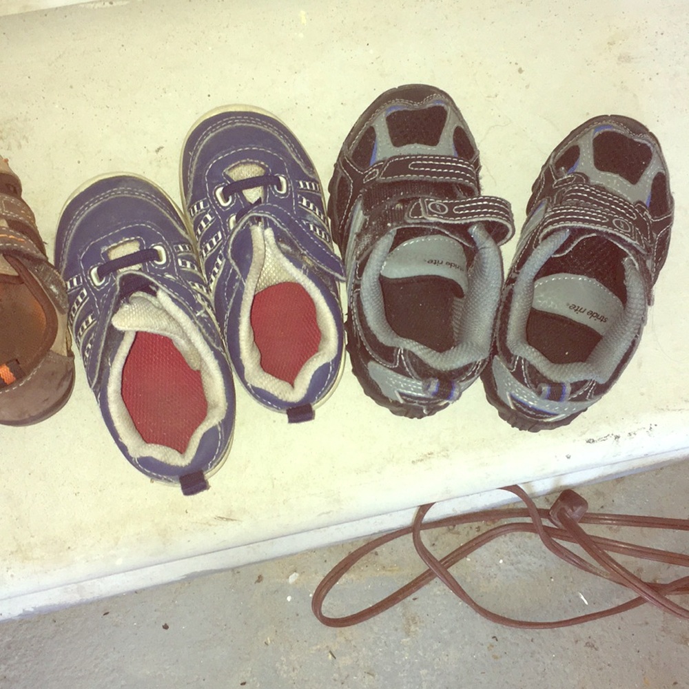 Boys shoes